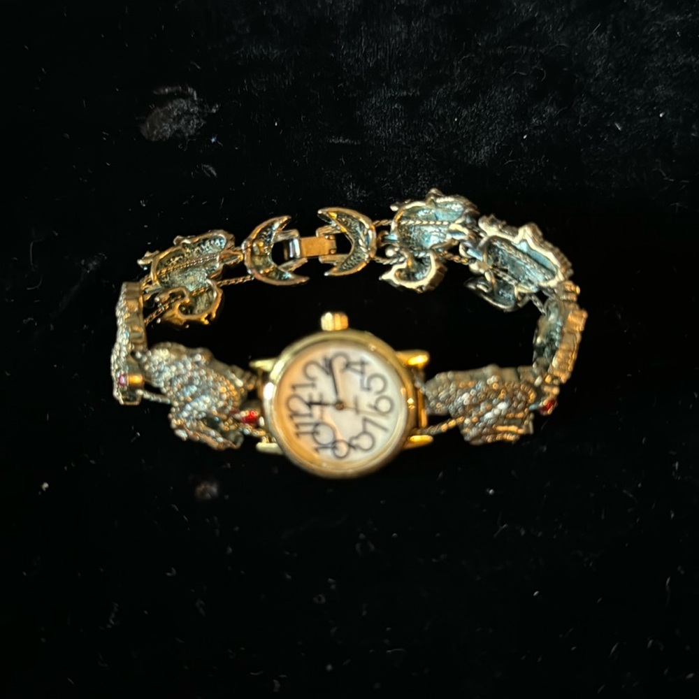 Vintage Slide Time Dragon Watch